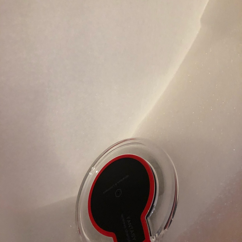 Wireless charger - Picture 3 of 4
